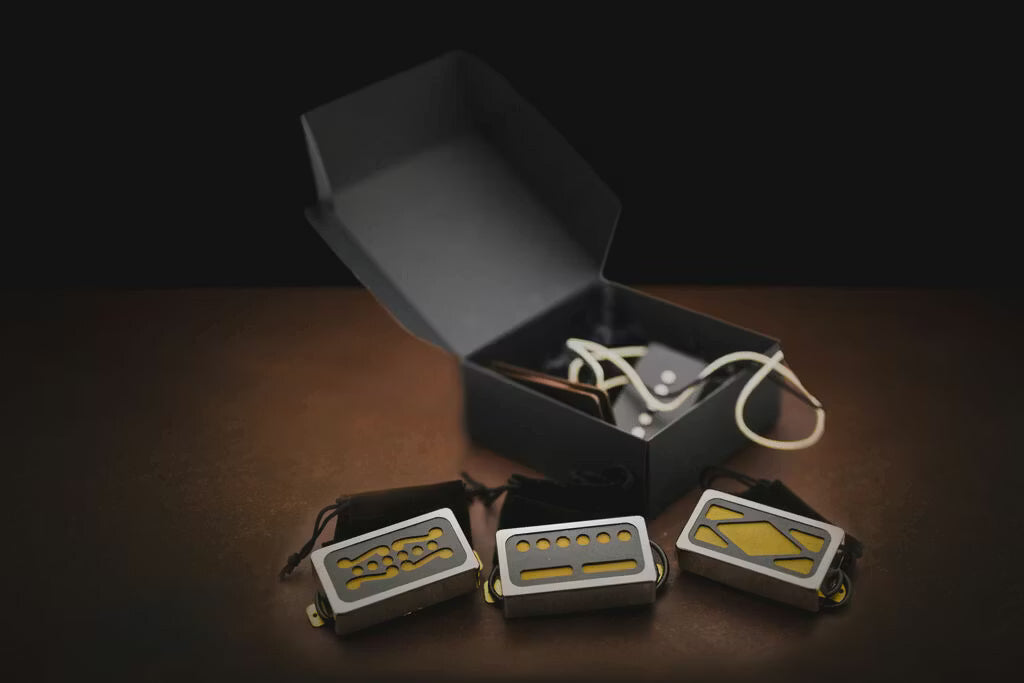Gramel Guitars Gramel Humbucker Sized Gold Foil Neck Teisco Output tgt11