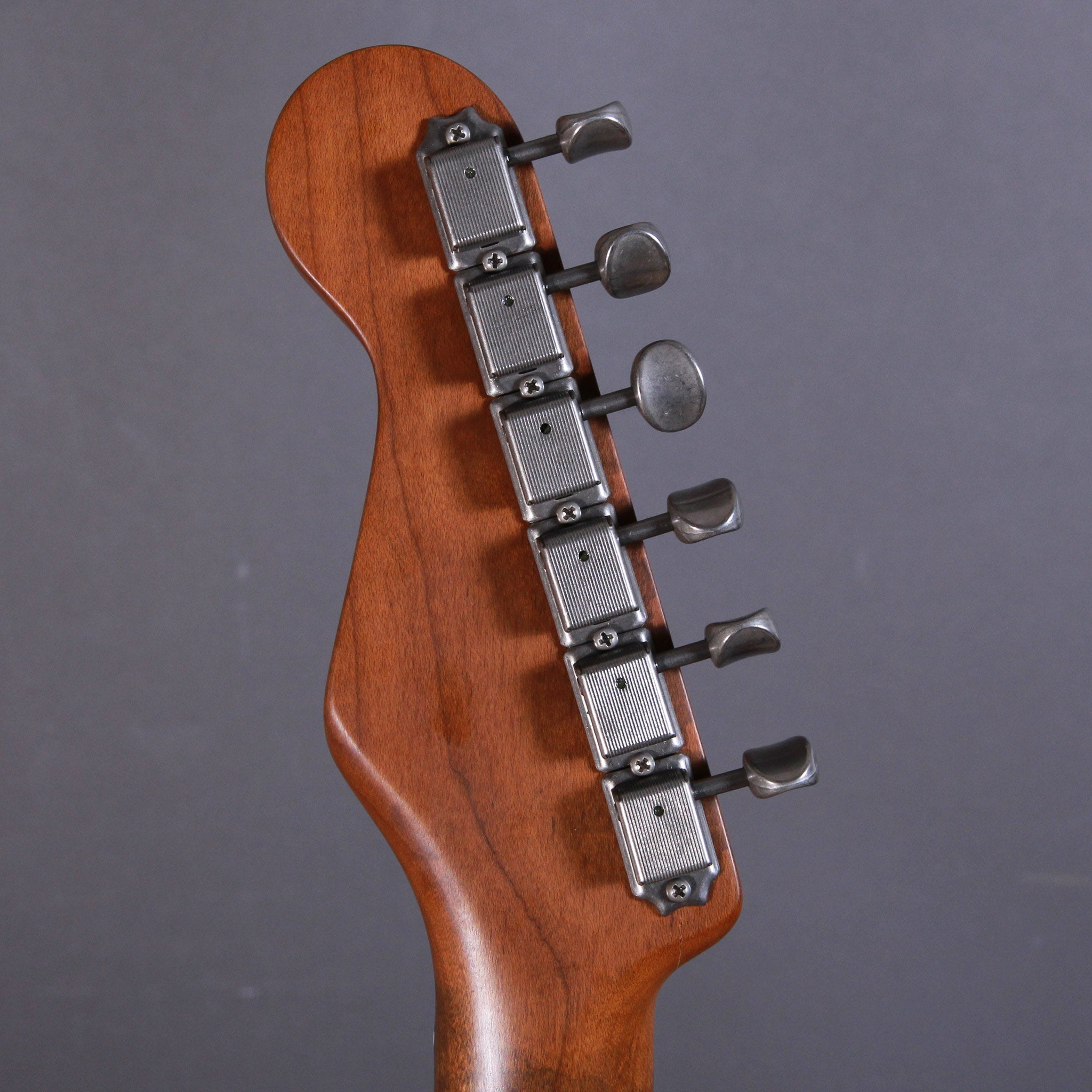 Belle Guitars Capstone Custom Aged Mary Kaye White