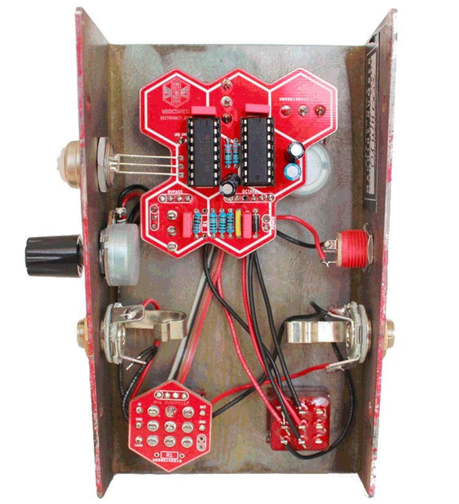 Beetronics FX Pedaler Beetronics WhoctaHell Low Octave Fuzz tgt11