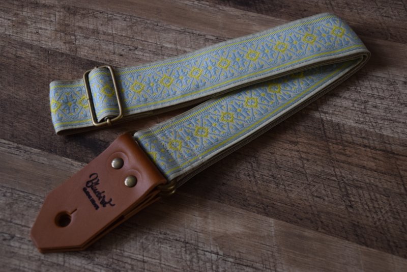 Bluebird Vintage Custom - Antique Baby Blue