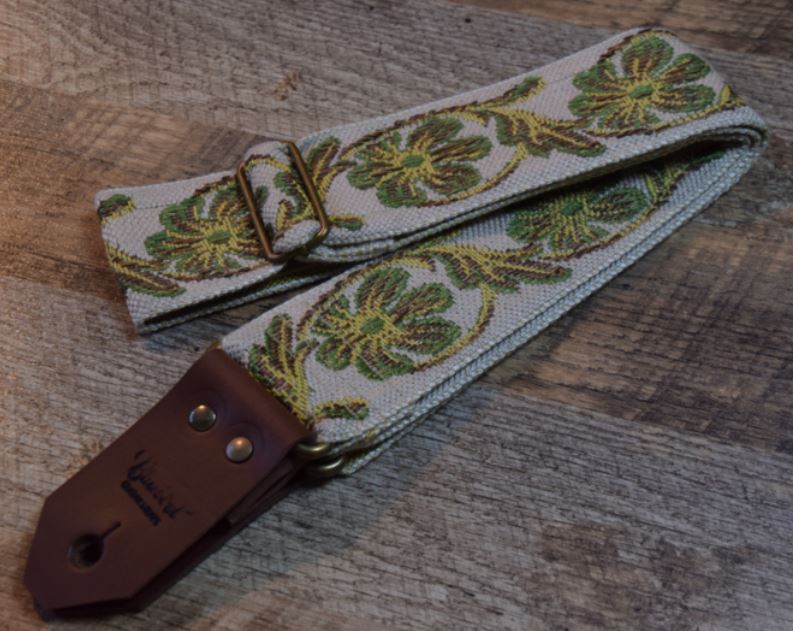 Bluebird Vintage Series - Green Poppy Flower