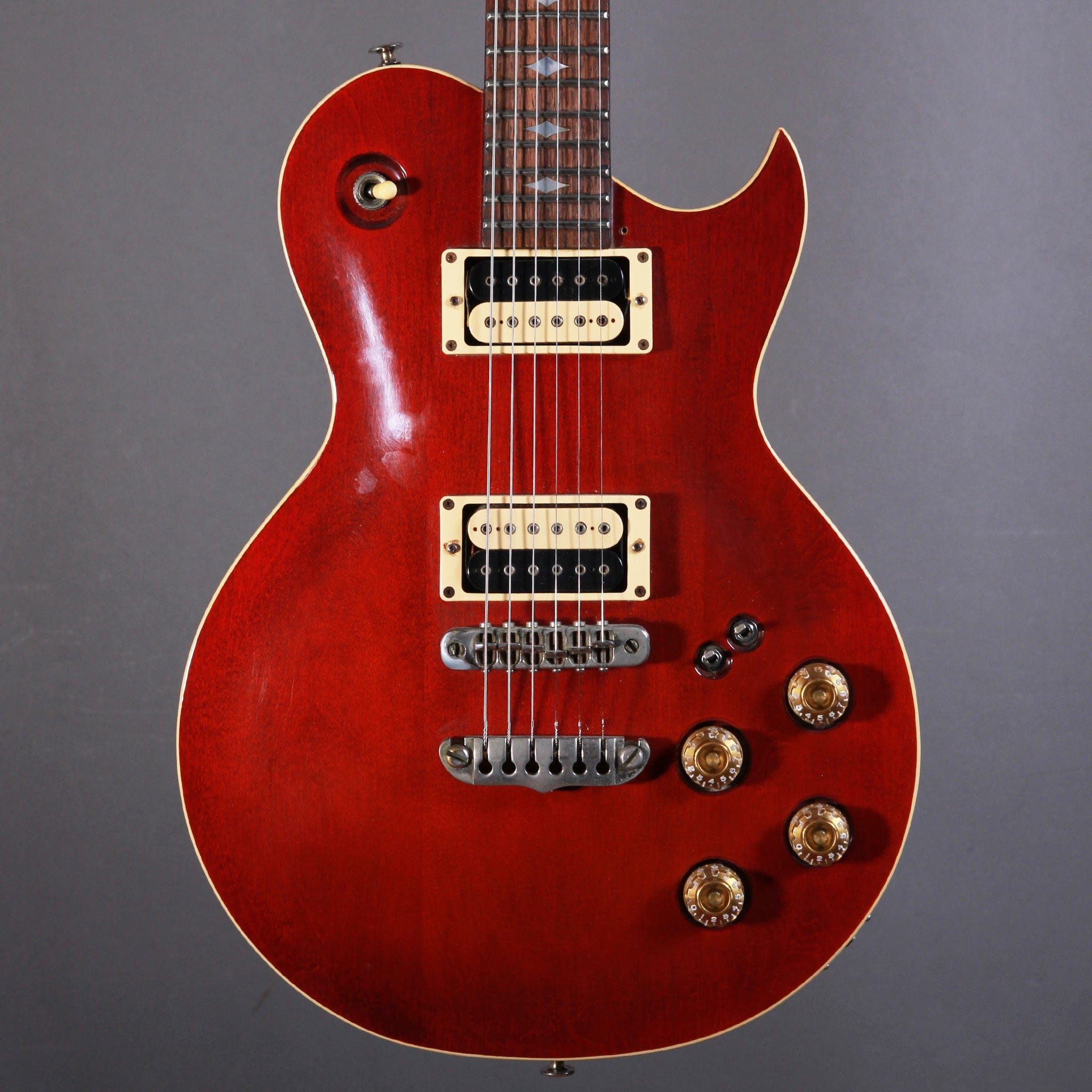 Used gear Begagnat Aria Pro II PE-R60 cherry 1981 USED - Very Good Condition - inc Case tgt11
