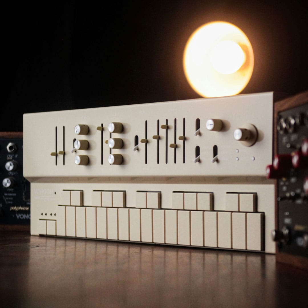 Vongon Pedaler Vongon the Replay Poly Synth tgt11