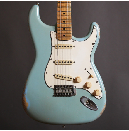 M.B Stratocaster 65 Daphne Blue USED - Very Good Condition - with Hard Case