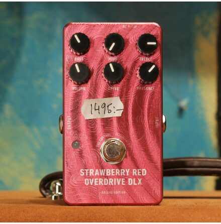 One Control Strawberry Red Overdrive  USED - Very Good Condition - no Box or Psu