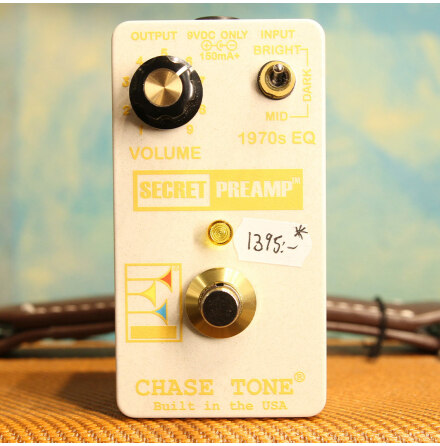 Chase Tone Secret Preamp White/Gold USED - Very Good Condition - with Box no PSU