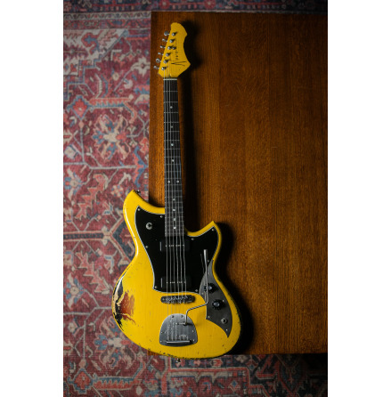 Novo Serus J Vandalism Yellow over 64 3-Tone Burst