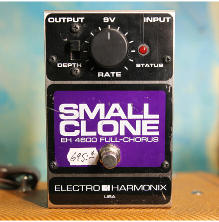 Electro-Harmonix Small Clone USED - Very Good Condition - with Box no PSU