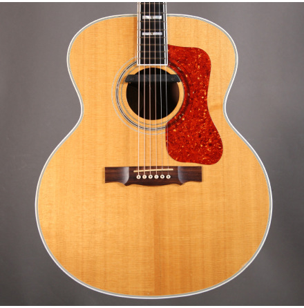 Guild F50-r USED - Good Condition - with Hard Case