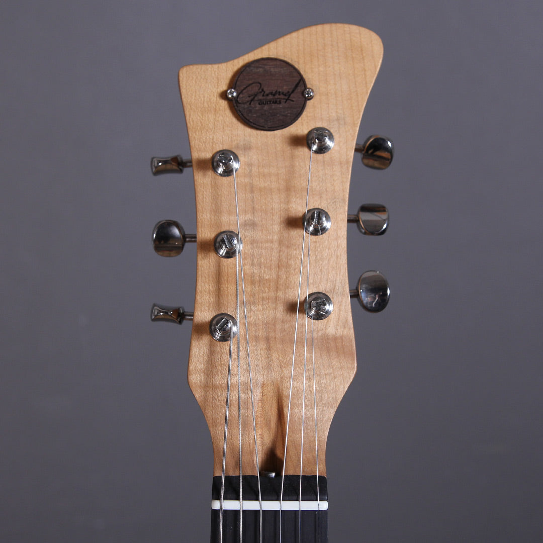 Gramel Guitars The Moose Metallic Red