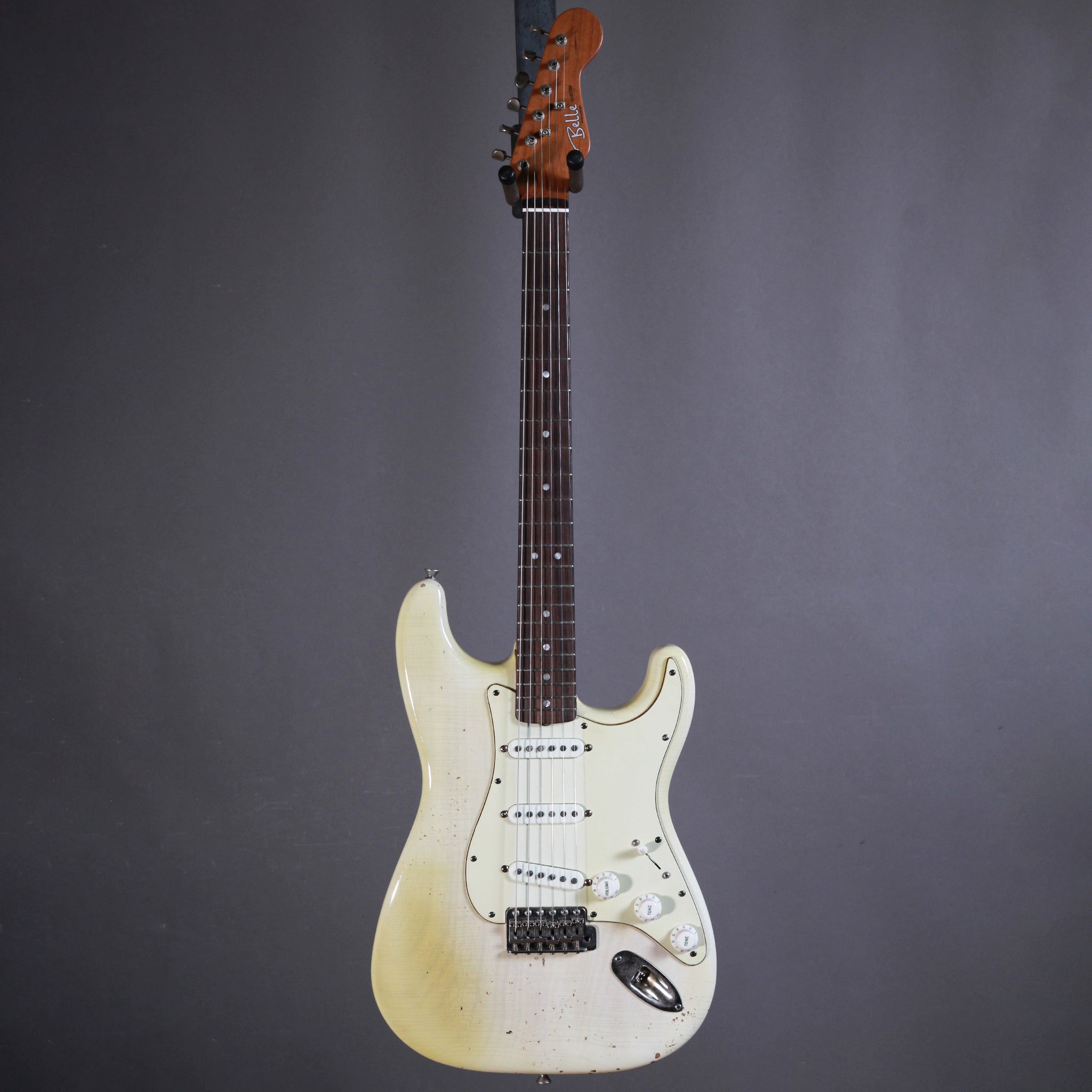 Belle Guitars Capstone Custom Aged Mary Kaye White