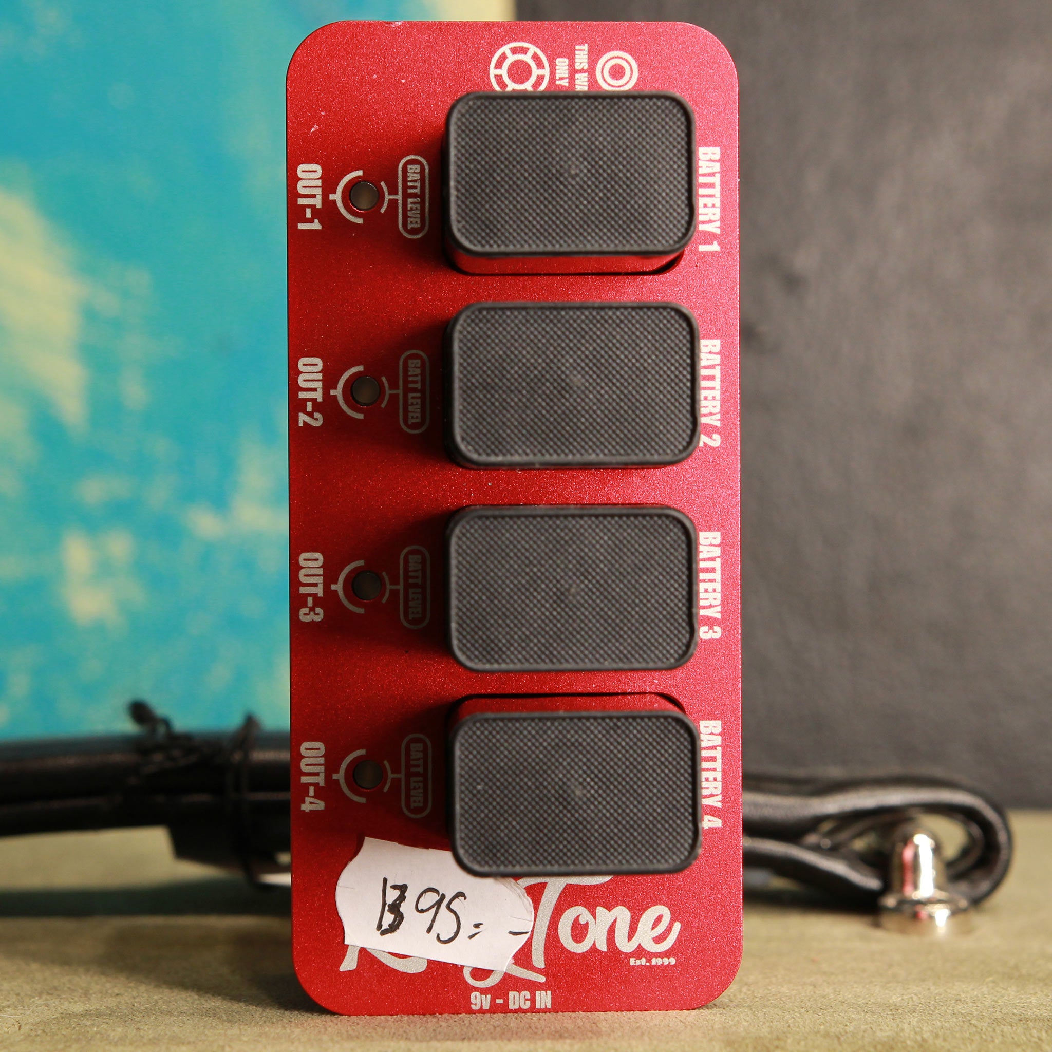 King Tone Battery Box 4X USED Very Good Condition - no Box