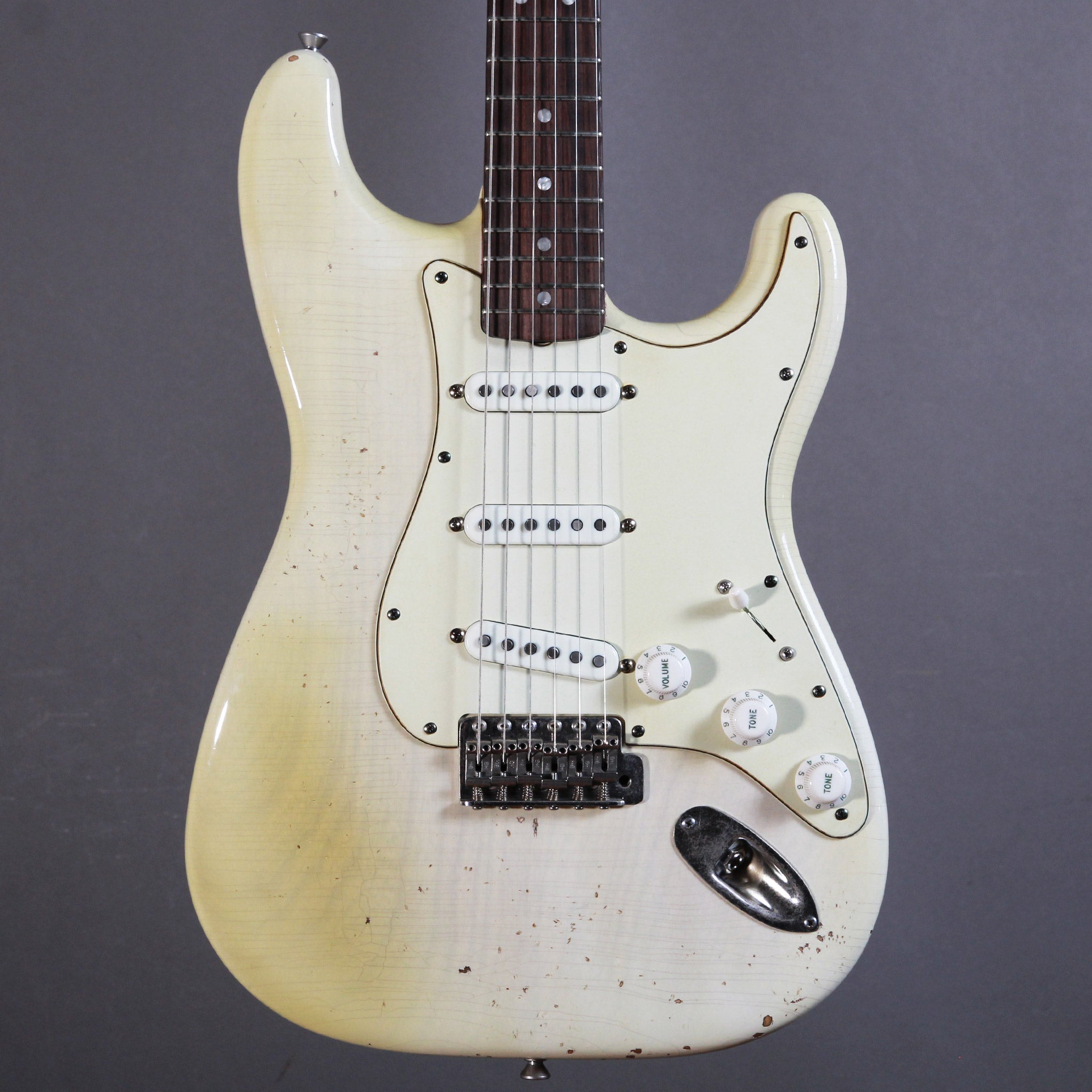 Belle Guitars Capstone Custom Aged Mary Kaye White