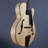 Eastman AR880CE John Pisano Natural USED - Very Good Condition - with Hardcase