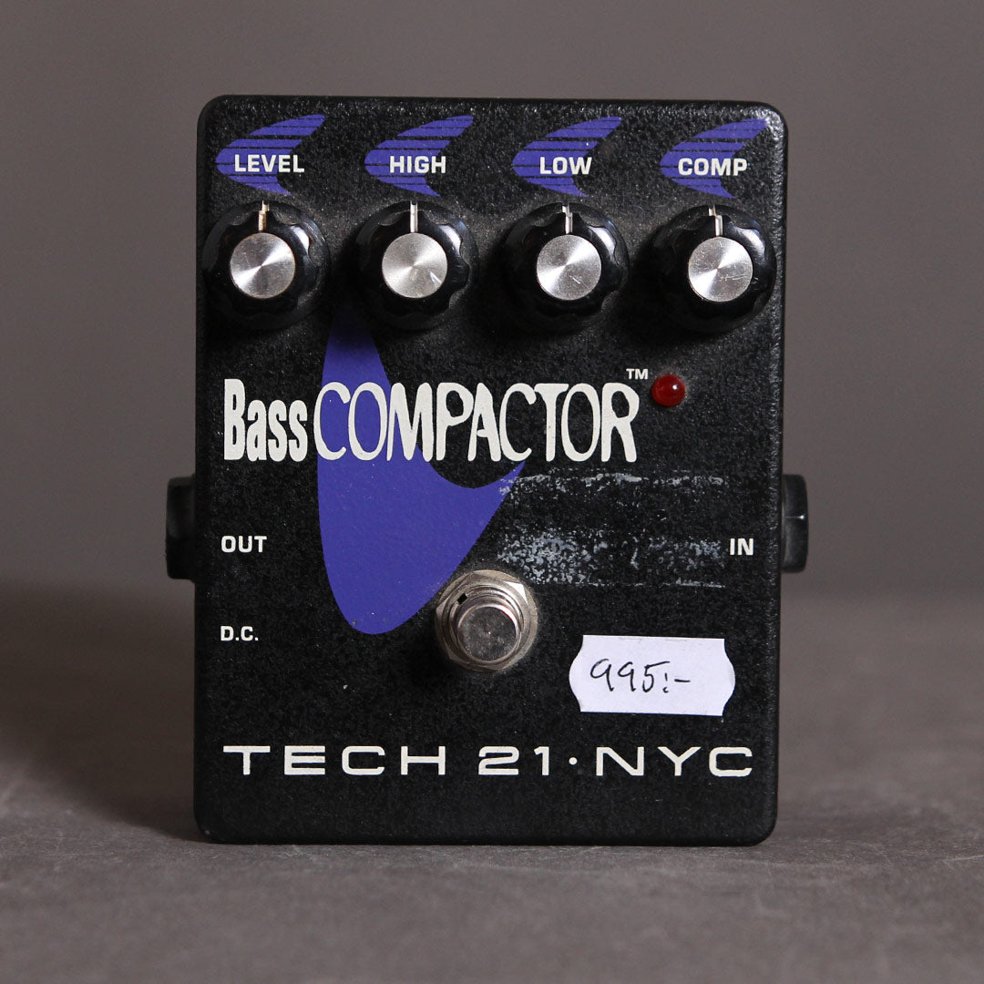 Tech21 Bass Compactor USED - Very Good Condition - no Box or PSU