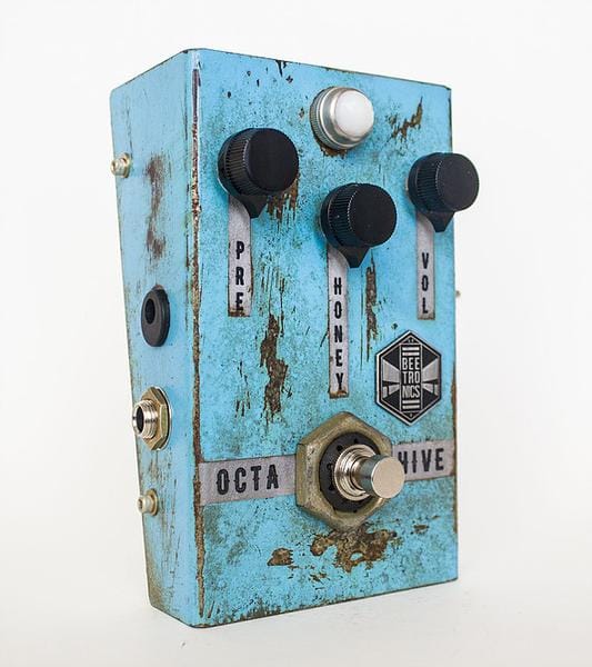 Beetronics FX Oktav Beetronics OctaHive Fuzz / Octave tgt11