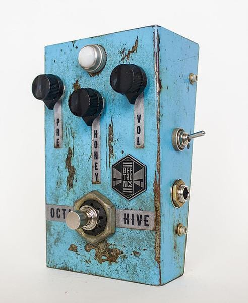 Beetronics FX Oktav Beetronics OctaHive Fuzz / Octave tgt11