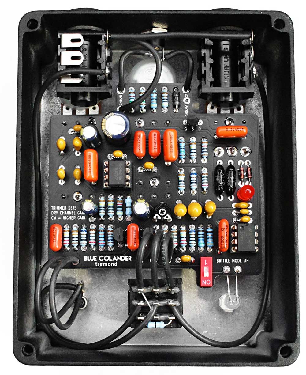 Blue Colander Stompboxes Pedaler Blue Colander Tremond tgt11