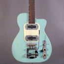 Bluebox Geetars Alba Daphne Blue Tremolo