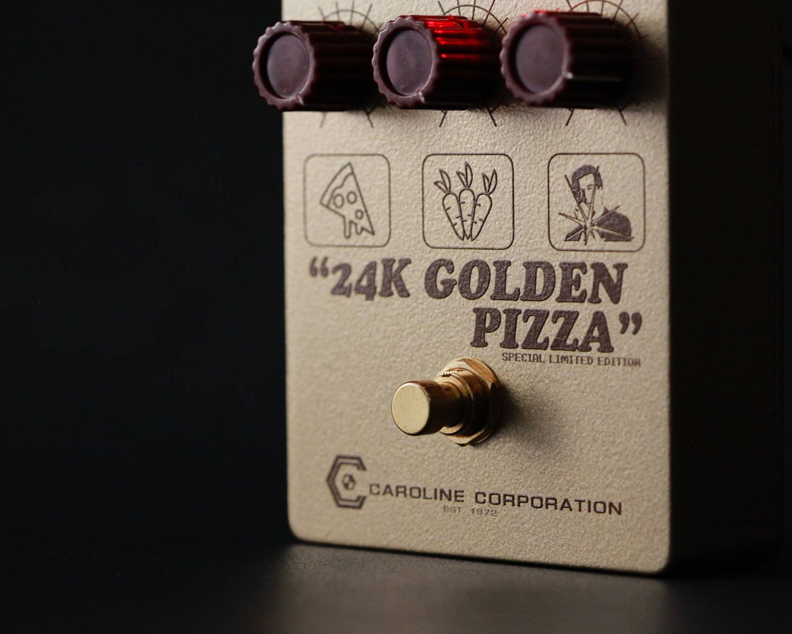 Caroline Guitar Company Fuzz pedal Caroline Guitar Company 24K Golden Pizza Fuzz LIM ED tgt11
