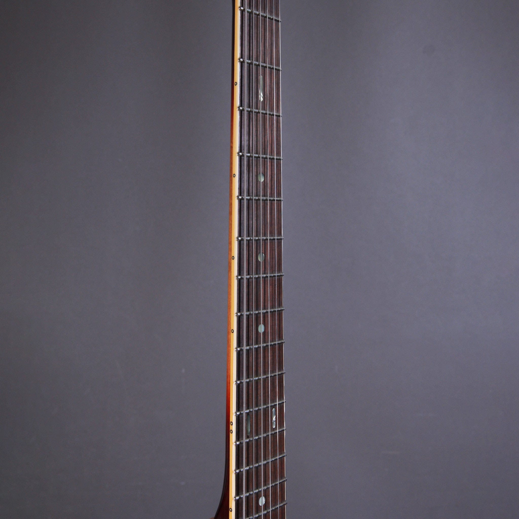 Castedosa Guitars Elgitarr Castedosa Guitars El Halcon Baritone Light Aged Toasted Burnt Marshmallow tgt11