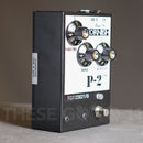 Pete Cornish P-2 Fuzz Battery Free Series