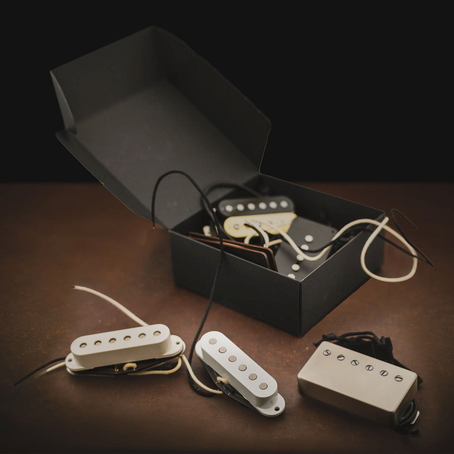 Gramel Guitars Stränginstrument Gramel HSS Stratocaster set Alnico 4 PAF tgt11