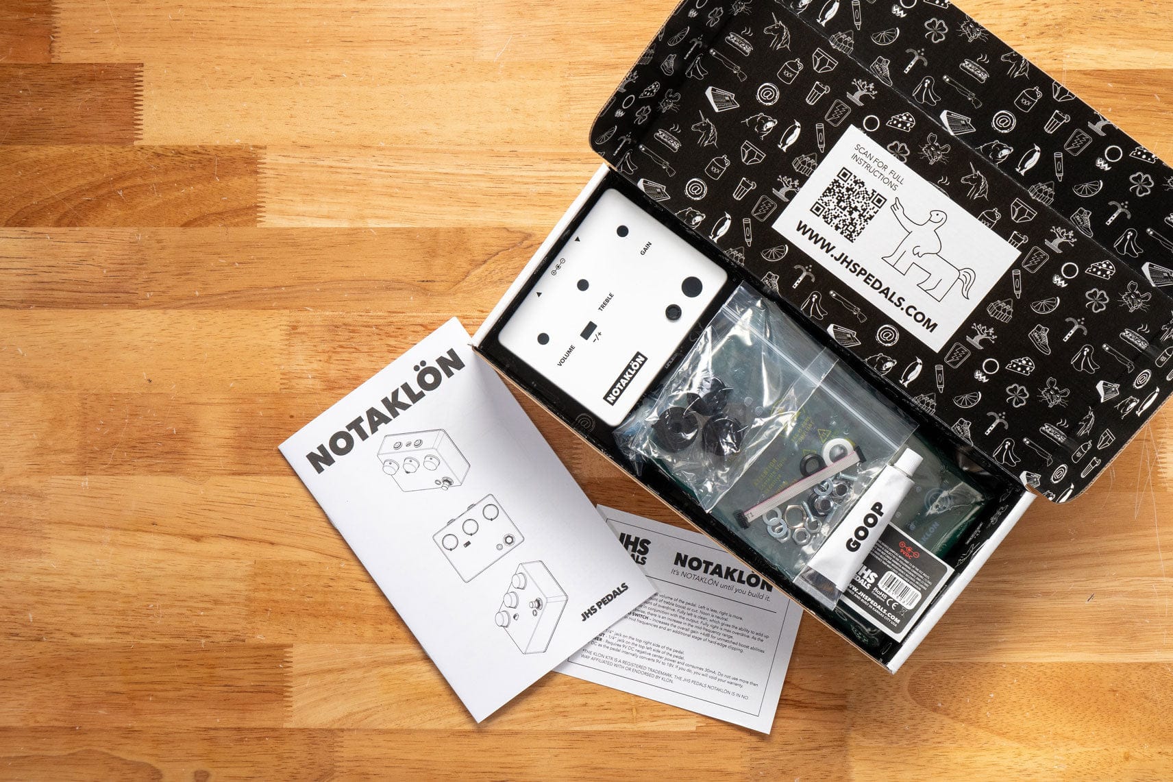 JHS Notaklön – These Go To 11