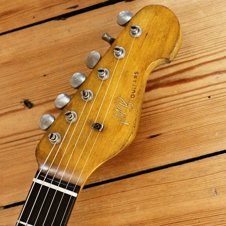 M.B. Guitars Stränginstrument M.B. Guitars 63 Double Cut 3T Burst tgt11