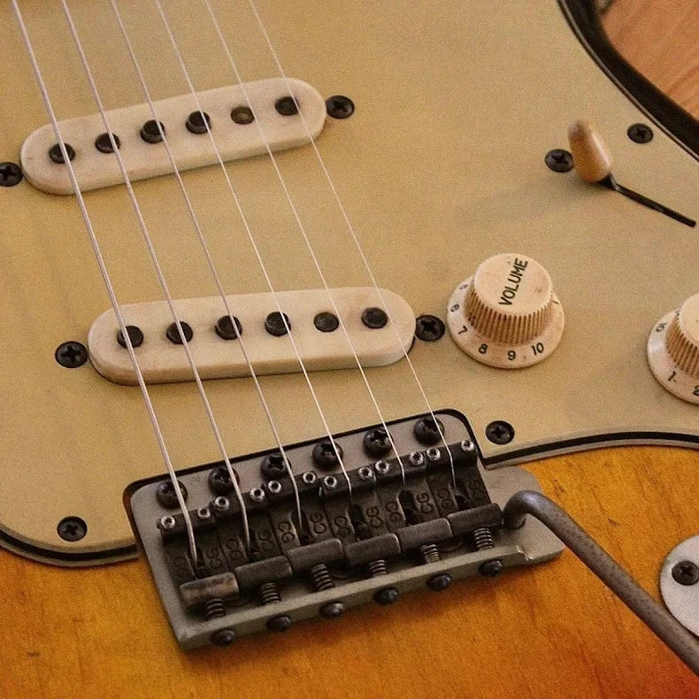 M.B. Guitars Stränginstrument M.B. Guitars 63 Double Cut 3T Burst tgt11