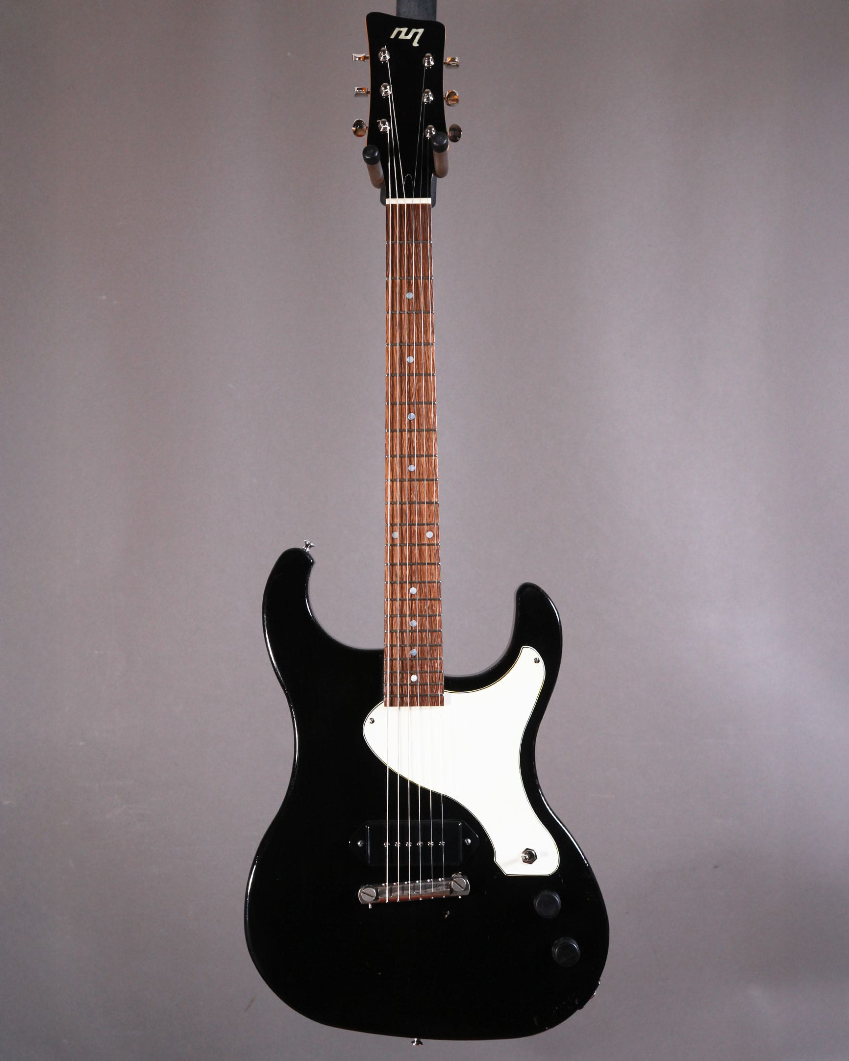 Nils Nord Guitars Elgitarr Nils Nord Electric Guitars SA Jr Black tgt11