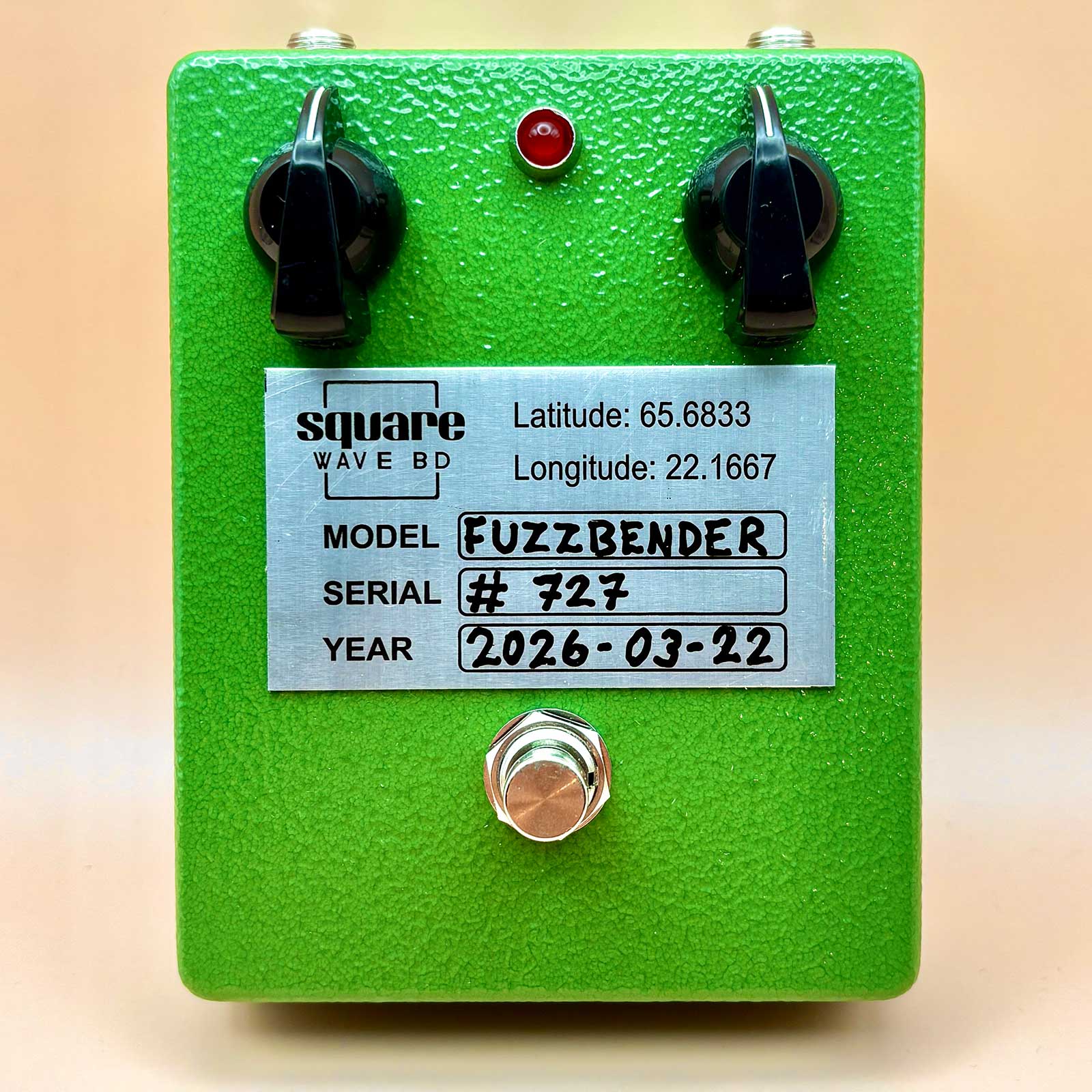 SquareWave Fuzz pedal SquareWave Fuzzbender TB MK1 Pedal tgt11