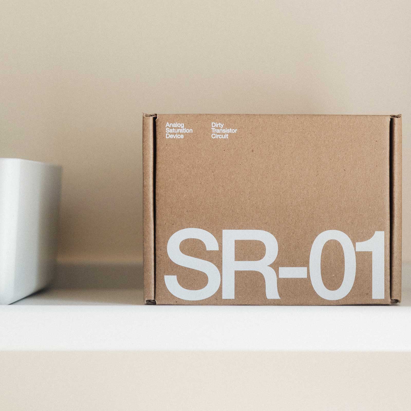 Superlunar Superlunar SR-01 - Analog Saturation Device tgt11