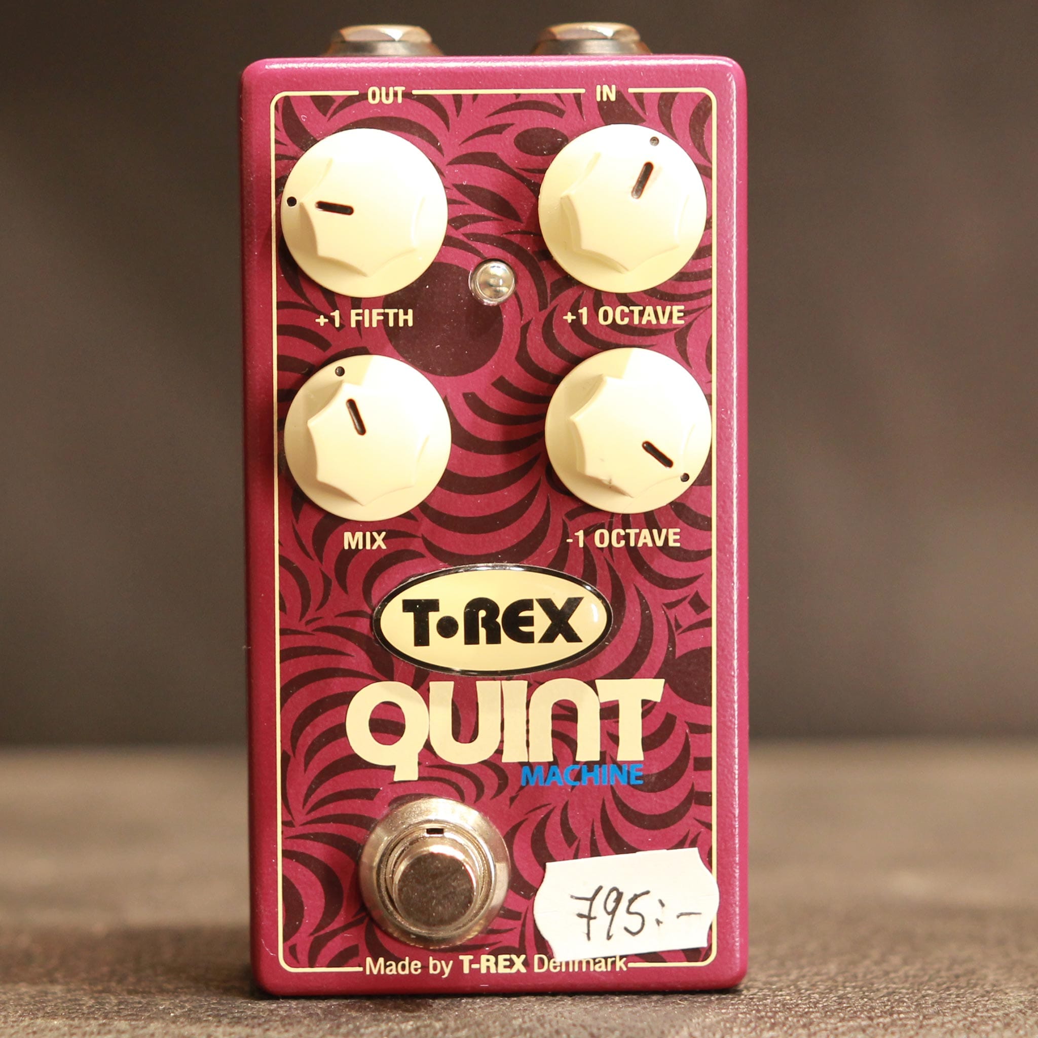 These Go To 11 Begagnat T.Rex Quint Machine USED - VG Condition - no Box or PSU tgt11