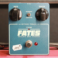 These Go To 11 Chorus Mythos Fates Chorus USED - Very Good Condition - with Box no PSU tgt11