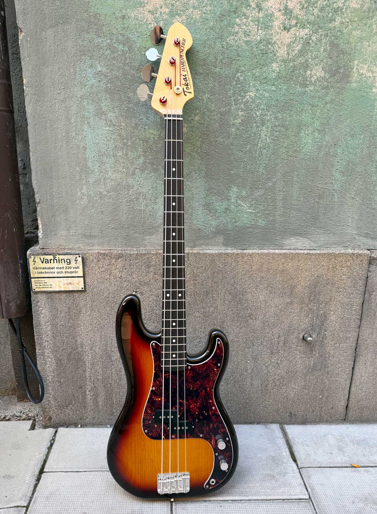 Tokai Elbas Tokai APB-101R 3-Tone Sunburst Electric Bass tgt11