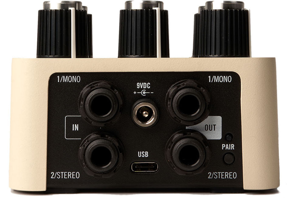 Universal Audio Astra Modulation Machine Pedal