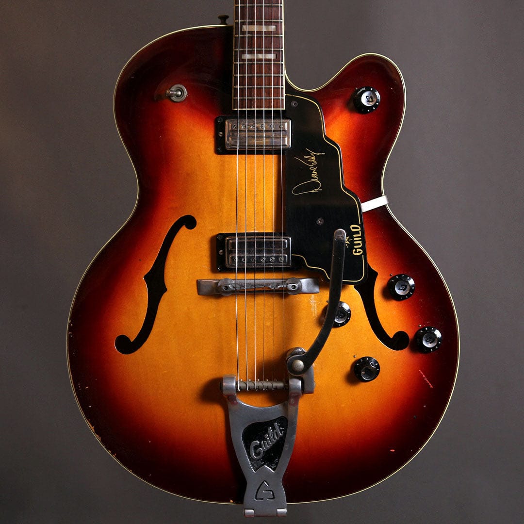 Used gear Begagnat Guild DE-400 Duane Eddy 1965 USED - good Condition - With Hiscox hardcase tgt11