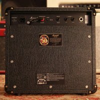 Used gear Begagnat Marshal JVM 1c USED - VG - w/ Footswitch tgt11
