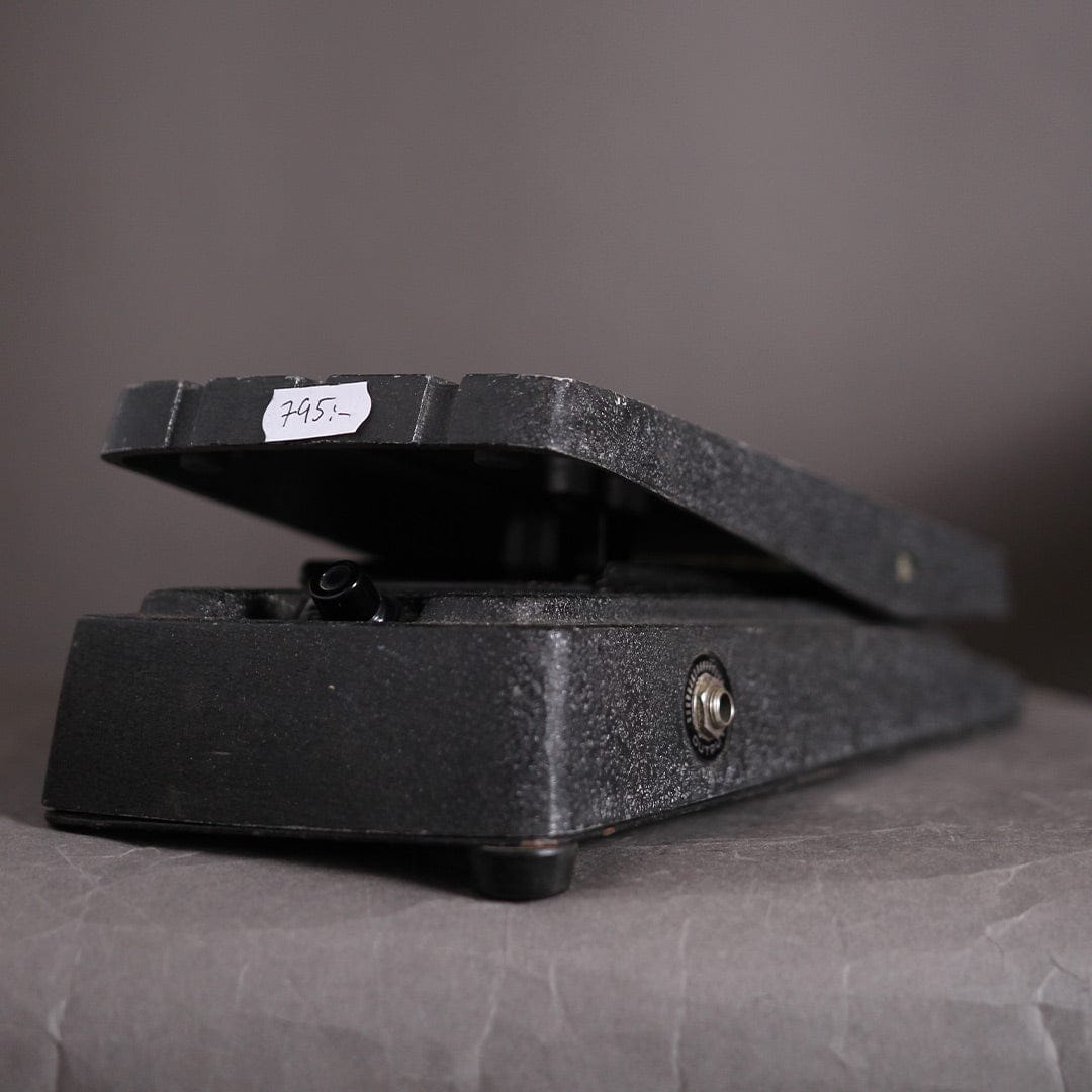 Used gear Begagnat Roland Fv-2 USED - Fair Condition - no Box or PSU tgt11