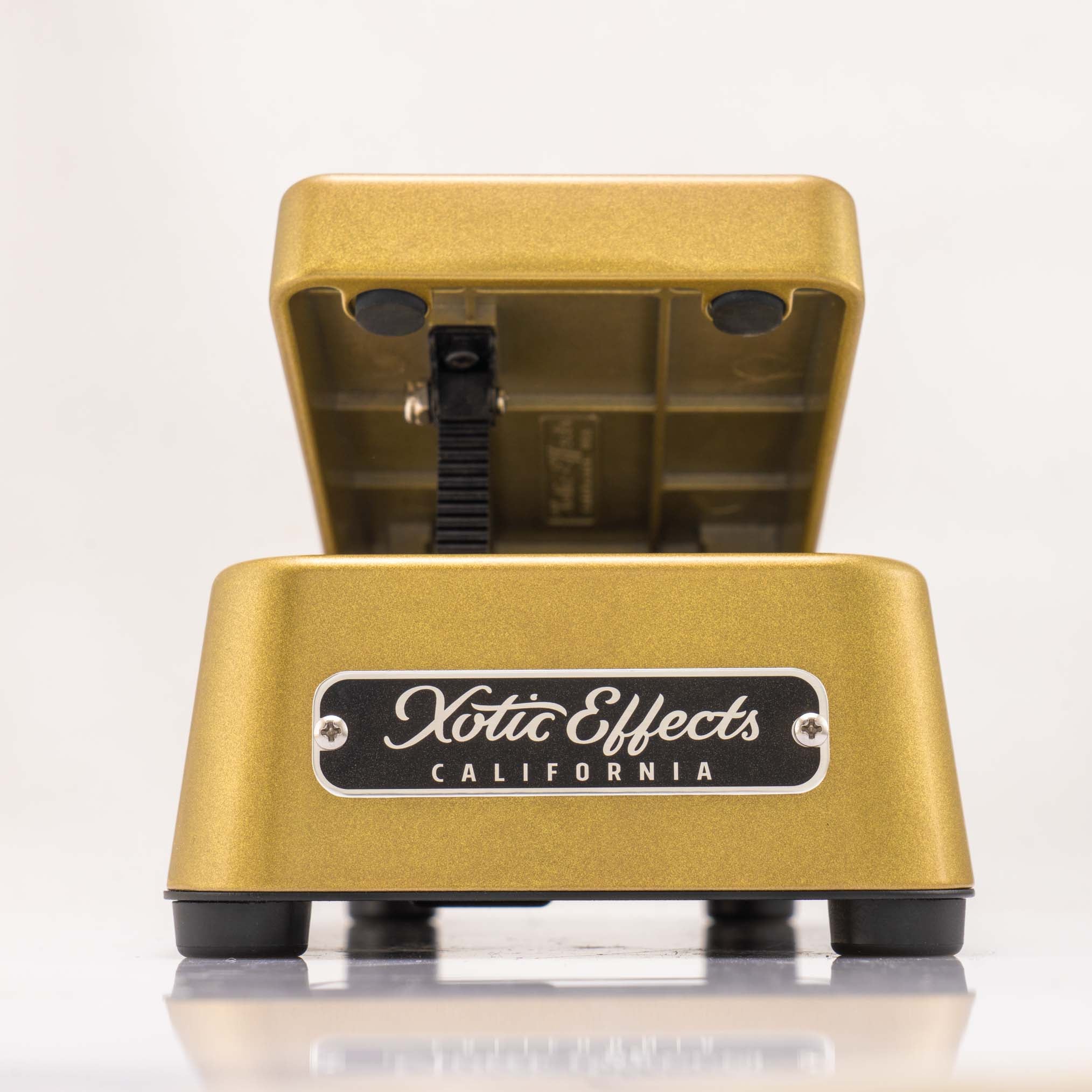 ギター Xotic Effects Volume Pedal 250K Xotic Volume Pedal High Impedance 250K – These Go To 11